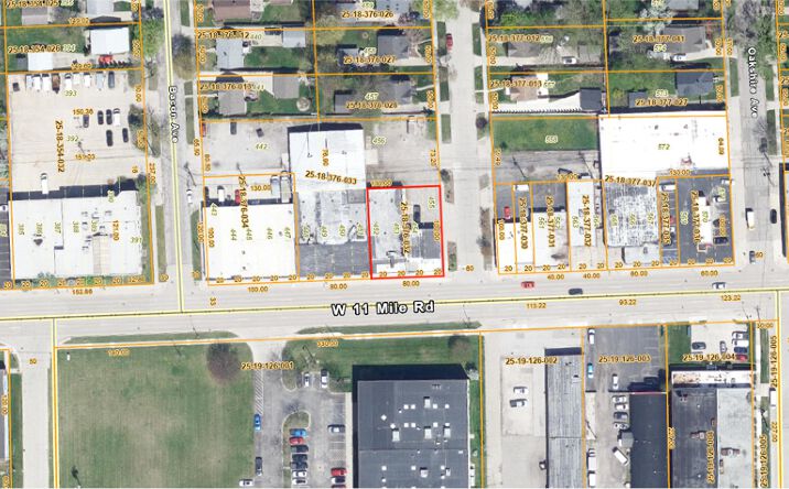Pictures of Retail, Industrial property located at 3708 W Eleven Mile Rd, Berkley, MI 48072 for sales - image #1