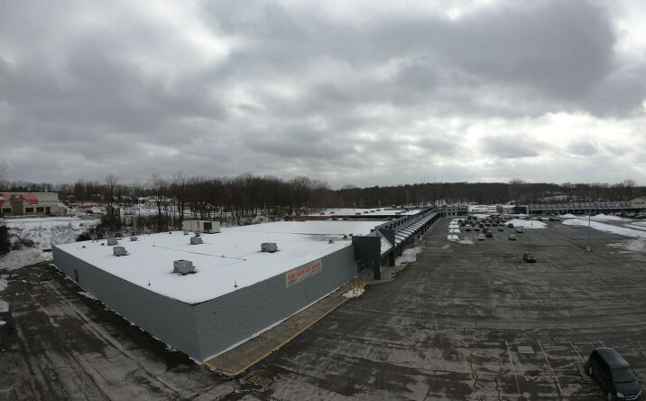 Pictures of Retail, Mixed Use, Land property located at 2656 Ellwood Rd, New Castle, PA 16101 for sales - image #1