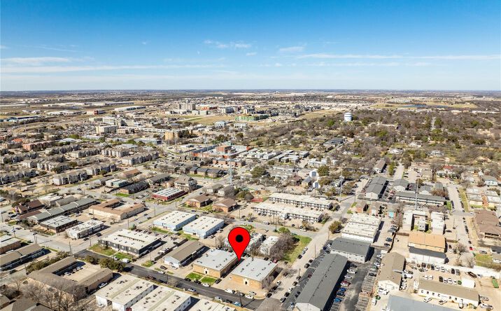 Pictures of Multifamily property located at 2404 Louise Street #2404 & 2420, Denton, TX 76201 for sales - image #1
