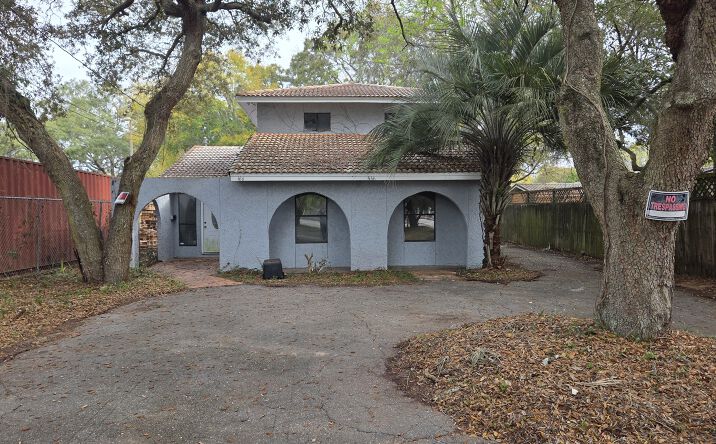 Pictures of Office property located at 466 E Miracle Strip Pkwy, Mary Esther, FL 32569 for sales - image #1