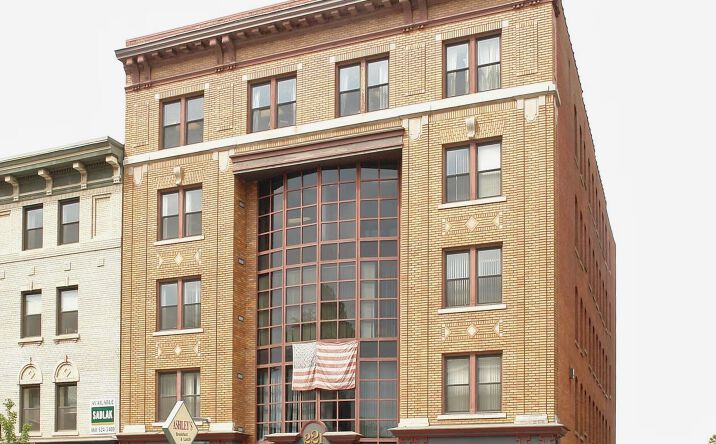 Pictures of Multifamily, Office, Retail property located at 221 Main St, Hartford, CT 06106 for sales - image #1