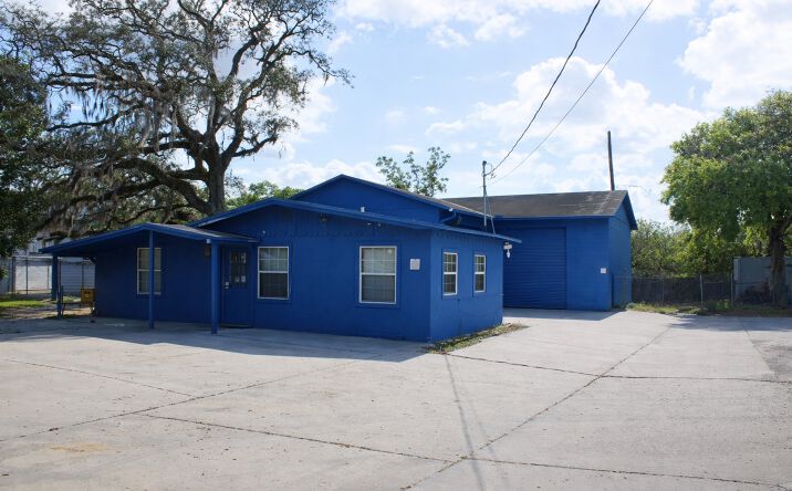 Pictures of Industrial, Land, Mixed Use property located at 7716 N Apopka Blvd, Apopka, FL 32703 for sales - image #1