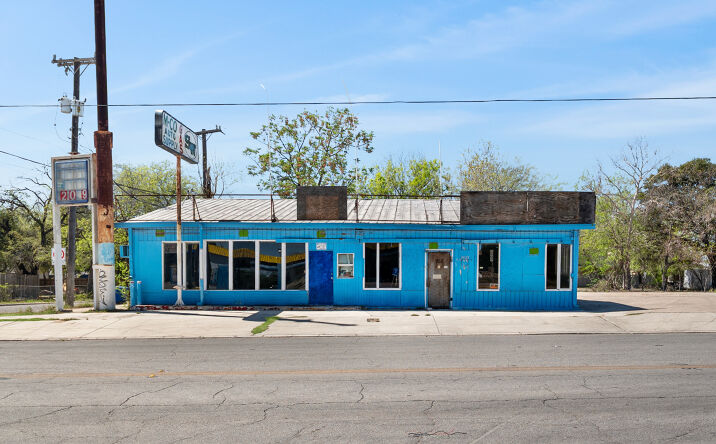 Pictures of Retail property located at 2423/2415 Palo Alto Rd, San Antonio, TX, San Antonio, TX 78211 for sales - image #1