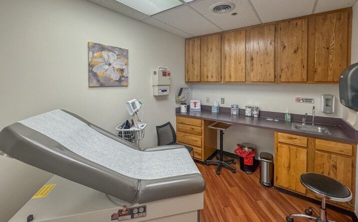 Pictures of Office property located at 1125 N Porter Ave, Norman, OK 73071 for sales - image #1