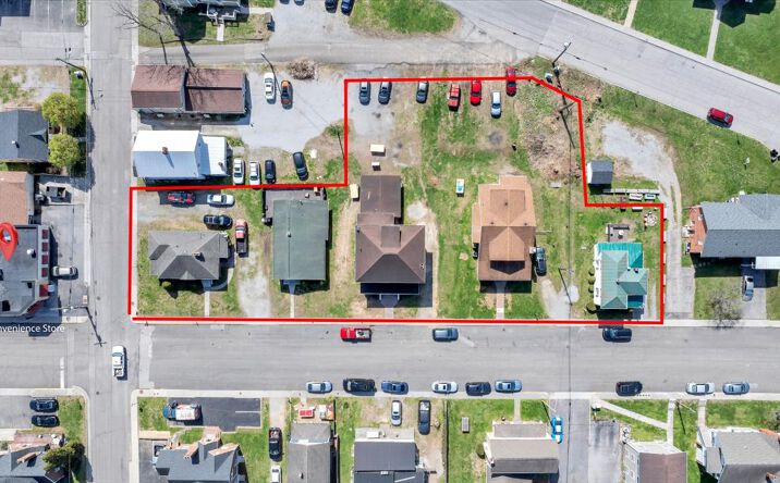 Pictures of Multifamily property located at 1201 Fairfax St Acc, Radford, VA 24141, 1205 Fairfax St Acc, Radford, VA 24141, 1207 Fairfax St Acc, Radford, VA 24141, 1211 Fairfax St Acc, Radford, VA 24141, 1217 Fairfax St Acc, Radford, VA 24141 for sales - image #1
