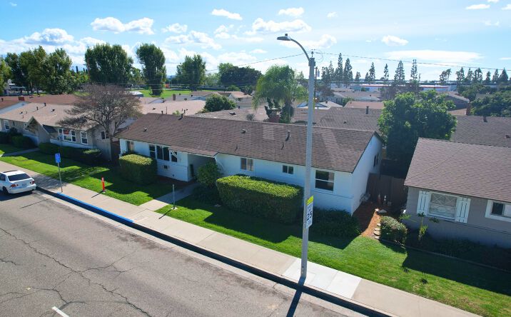 Pictures of Multifamily property located at 2024 E Commonwealth Ave, Fullerton, CA 92831 for sales - image #1