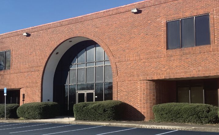 Pictures of Industrial property located at 130 W Oxmoor Rd, Homewood, AL 35209 for sales - image #1
