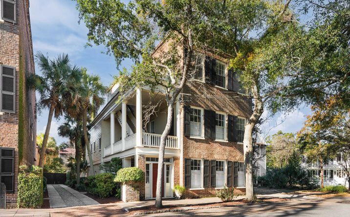 Pictures of Multifamily property located at 49 Smith St, Charleston, SC 29401 for sales - image #1