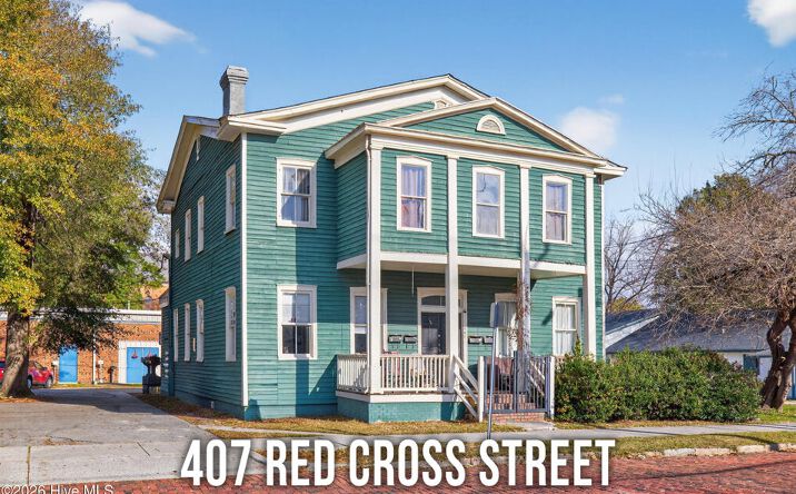 Pictures of Multifamily property located at 407 Red Cross St, Wilmington, NC 28401 for sales - image #1