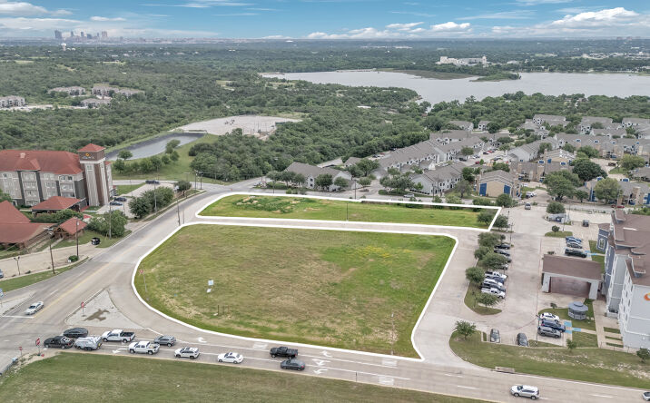 Pictures of Land property located at 5801 Quebec St, Fort Worth, TX 76135 for sales - image #1