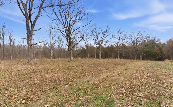 Pictures of Land, Mixed Use, Multifamily, Senior Living, Special Purpose property located at 13361 Banks Ln, Bentonville, AR 72712 for sales - image #1