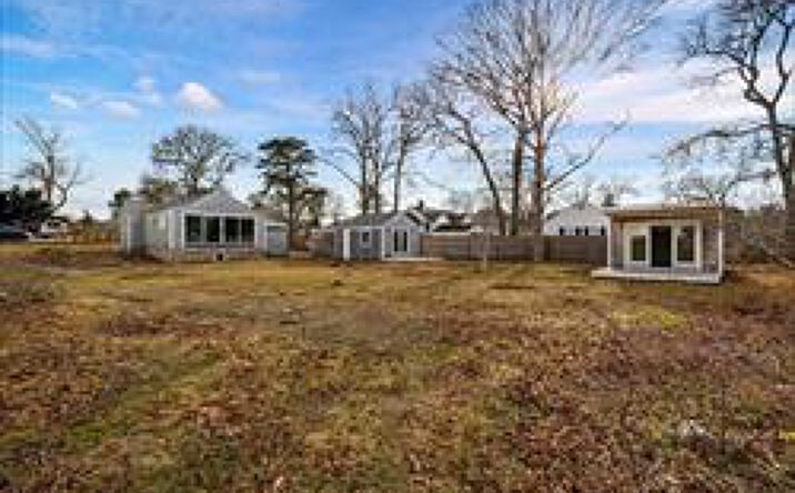 Pictures of Multifamily property located at 18 Cross St, Dennis, MA 02639 for sales - image #1