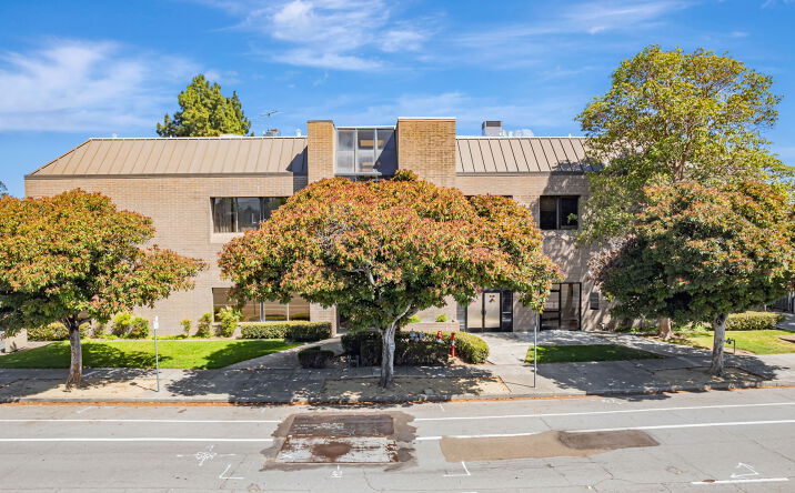 Pictures of Office property located at 2039 Forest Ave, San Jose, CA 95128 for sales - image #1