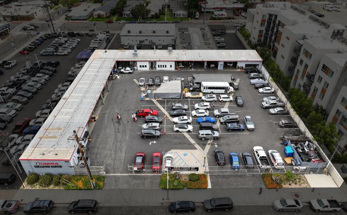 Pictures of Retail property located at 633 Williamson Ave, Fullerton, CA 92832 for sales - image #1