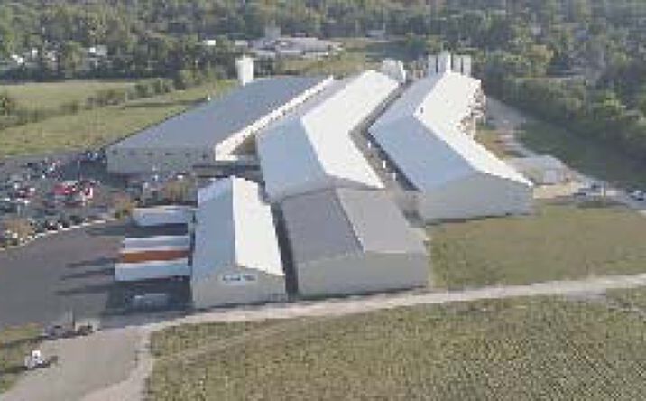 Pictures of Industrial property located at 1401 E Memorial Dr, Muncie, IN 47302 for sales - image #1