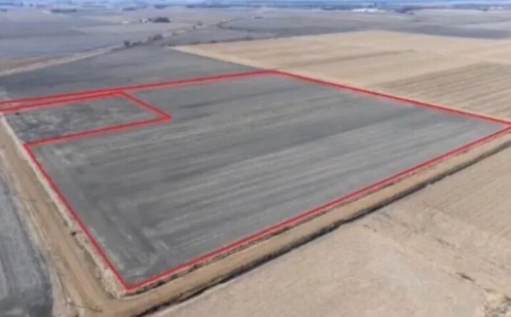 Pictures of Land property located at Tbd 478th Ave, Elk Point, SD 57025 for sales - image #1