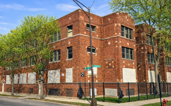 Pictures of Multifamily property located at 7546 S Peoria Street, Chicago, IL 60620 for sales - image #1