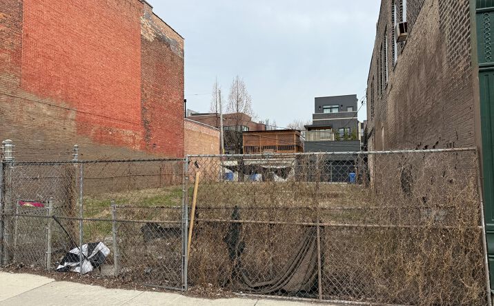 Pictures of Land property located at 1812 W Grand Avenue, Chicago, IL 60622 for sales - image #1