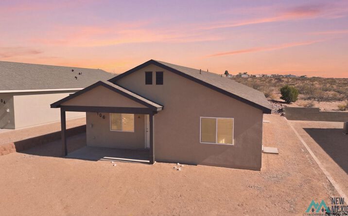 Pictures of Multifamily property located at 106 Inca Street, Elephant Butte, NM 87935 for sales - image #1