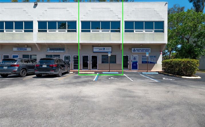 Pictures of Industrial property located at 2441 NW 93rd Ave # 108, Doral, FL 33172 for sales - image #1