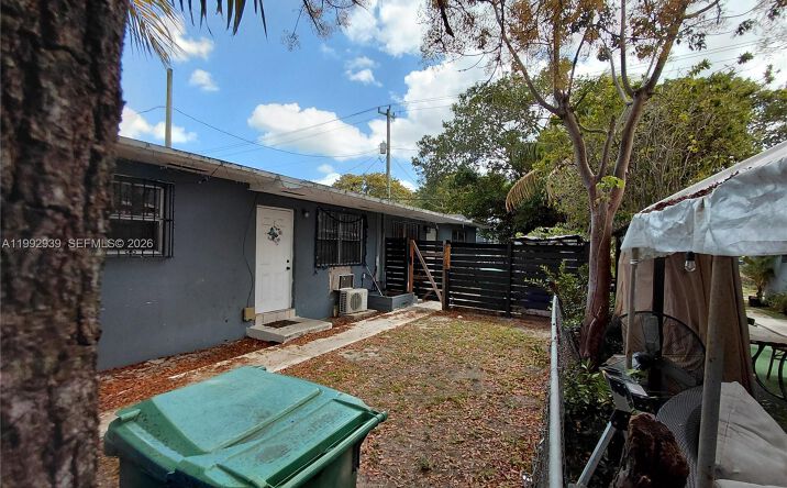 Pictures of Multifamily property located at 1262 - 1264 NW 46th St, Miami, FL 33142 for sales - image #1