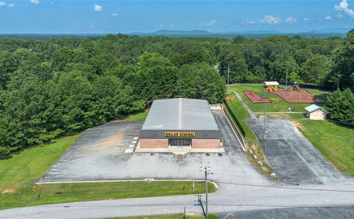 Pictures of Mixed Use, Retail, Industrial property located at 155 S Grant Street, Alto, GA 30510 for sales - image #1