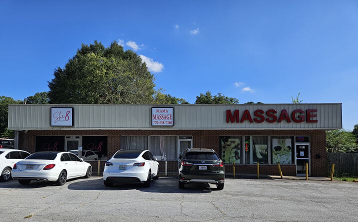 Pictures of Retail property located at 2539 Veterans Memorial Hwy SW, Austell, GA 30168 for sales - image #1