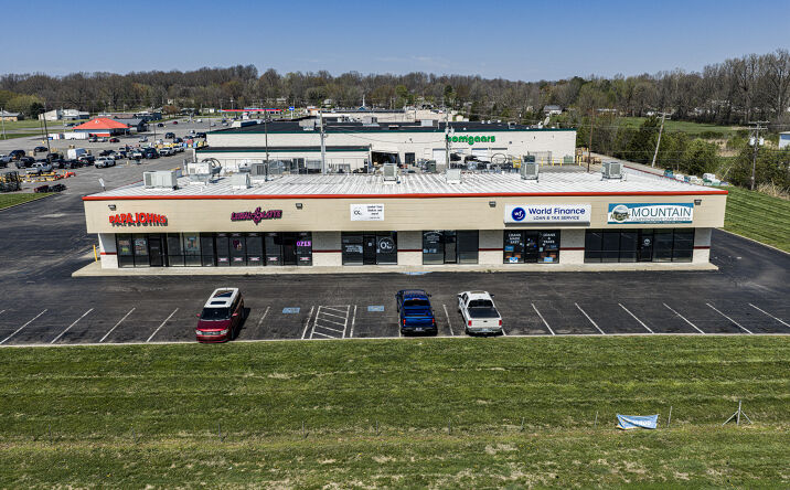 Pictures of Office property located at 2233 W Everly Brothers Blvd, Powderly, KY 42367 for sales - image #1