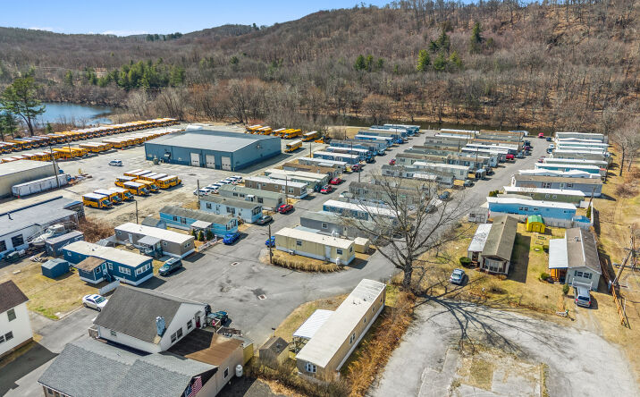 Pictures of Mobile Home Park property located at 864 S Main St, Beacon Falls, CT 06403 for sales - image #1