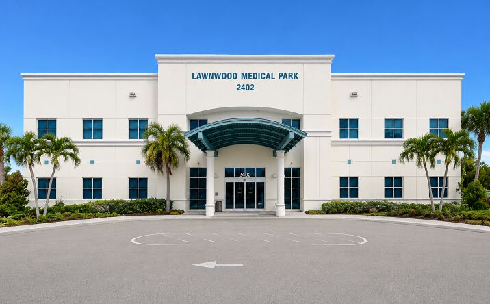 Pictures of Office property located at 2402 Frist Blvd, Fort Pierce, FL 34950 for sales - image #1