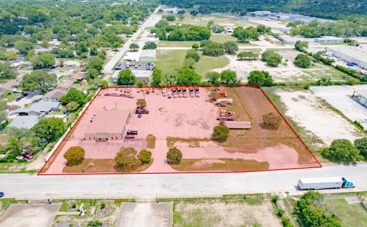 Pictures of Industrial property located at 132 Nell Deane Blvd, Schertz, TX 78154 for sales - image #1