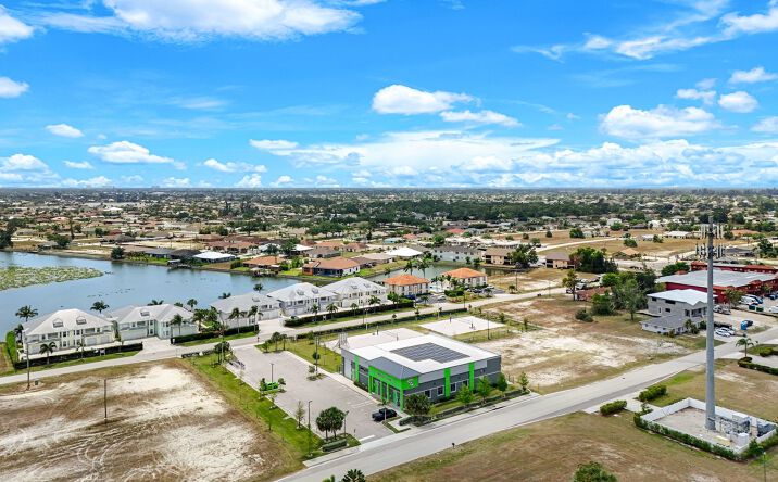 Pictures of Industrial property located at 326 SW 2nd Terrace, Cape Coral, FL 33991 for sales - image #1