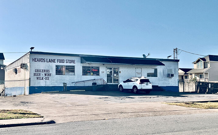 Pictures of Retail property located at 7201 Avenue P 1/2,, Galveston, TX 77551 for sales - image #1