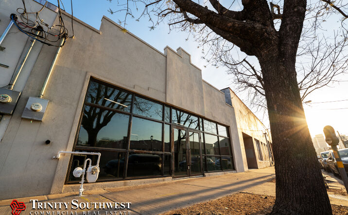 Pictures of Office, Retail property located at 3012 Commerce St, Dallas, TX 75226 for sales - image #1