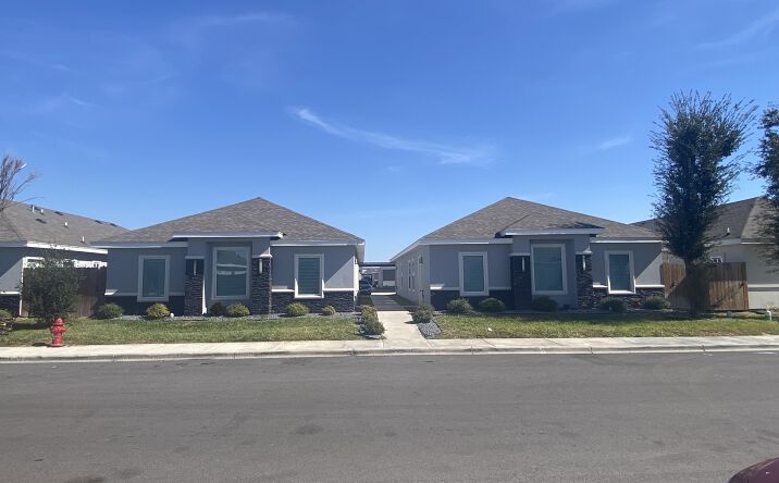 Pictures of Multifamily property located at 1000 N Blair Ave, Edinburg, TX 78541 for sales - image #1