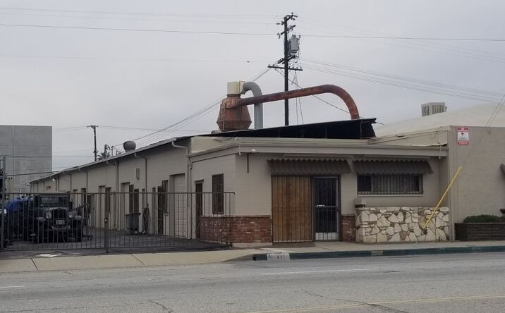 Pictures of Retail property located at 411 S Irwindale Ave, Azusa, CA 91702 for sales - image #1
