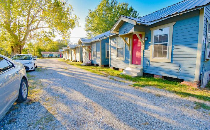 Pictures of Multifamily property located at 210 College Street, Orange, TX 77630 for sales - image #1