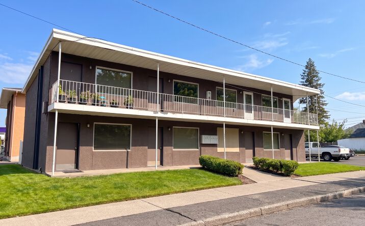Pictures of Multifamily property located at 2626 N Hemlock St, Spokane, WA 99205 for sales - image #1