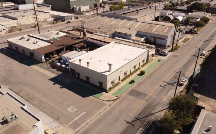 Pictures of Industrial property located at 400 S. Motor Ave, 401-403 S, Irwindale, CA 91702 for sales - image #1