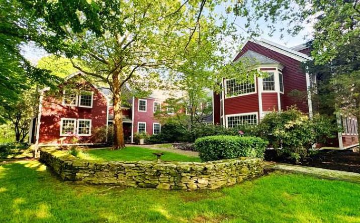 Pictures of Office property located at 20 N Main St, Sherborn, MA 01770 for sales - image #1