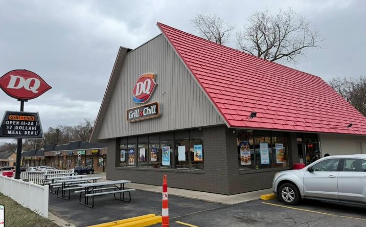 Pictures of Business for Sale, Retail property located at 1801 Washtenaw Ave, Ypsilanti, MI 48197 for sales - image #1