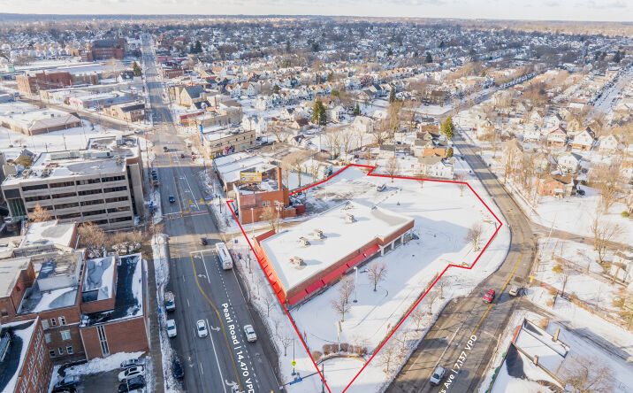 Pictures of Retail property located at 4240 Pearl Rd, Cleveland, OH 44109 for sales - image #1