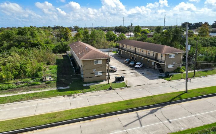 Pictures of Multifamily property located at 4425 Wilson Ave, New Orleans, LA 70126 for sales - image #1