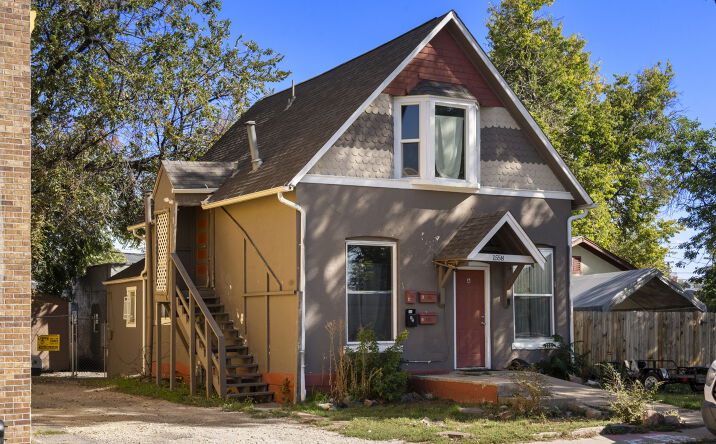 Pictures of Multifamily property located at 1558 Dallas St, Aurora, CO 80010 for sales - image #1