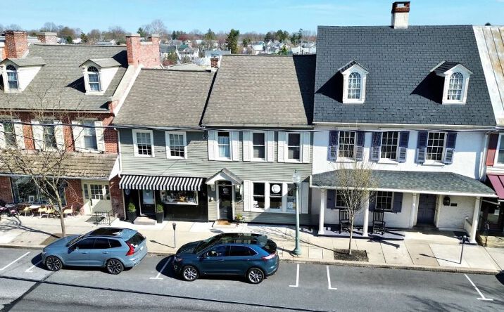 Pictures of Office, Retail property located at 55 E Main St, Lititz, PA 17543 for sales - image #1