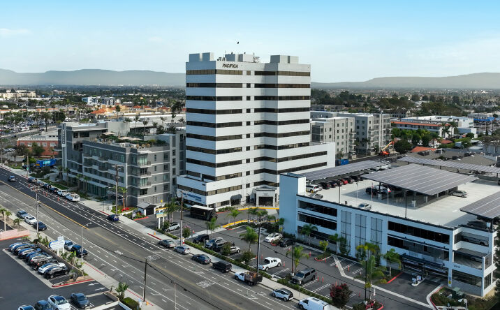 Pictures of Retail, Office property located at 18800 Delaware Street, Huntington Beach, CA 92648-1959 for sales - image #1