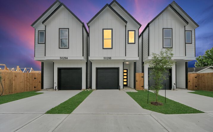 Pictures of Multifamily property located at 5029 Broom St, Houston, TX 77091 for sales - image #1