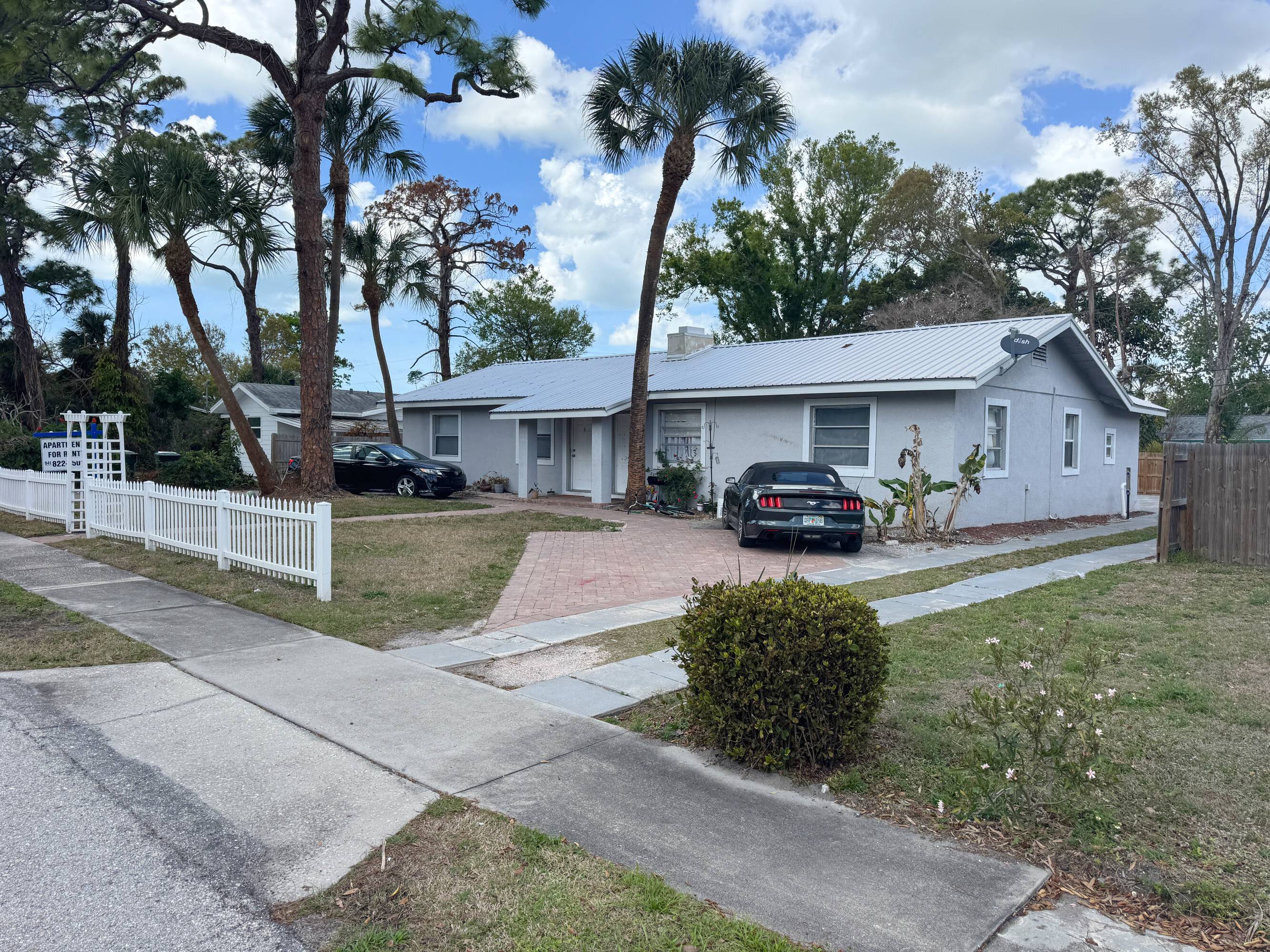 2111 Palm Ter, Sarasota, FL 34231