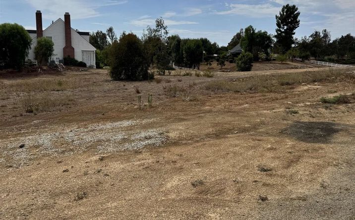 Pictures of Land property located at Green Tree Rd Unit 178, Temecula, CA 92592 for sales - image #1