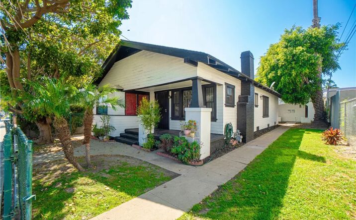 Pictures of Multifamily property located at 1211 Grand Avenue South, San Pedro, CA 90731 for sales - image #1